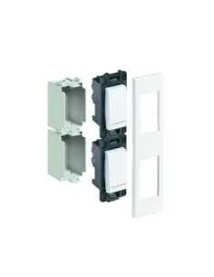 Plaque Bticino légère à 2 fentes pour profilés blancs n4812pb